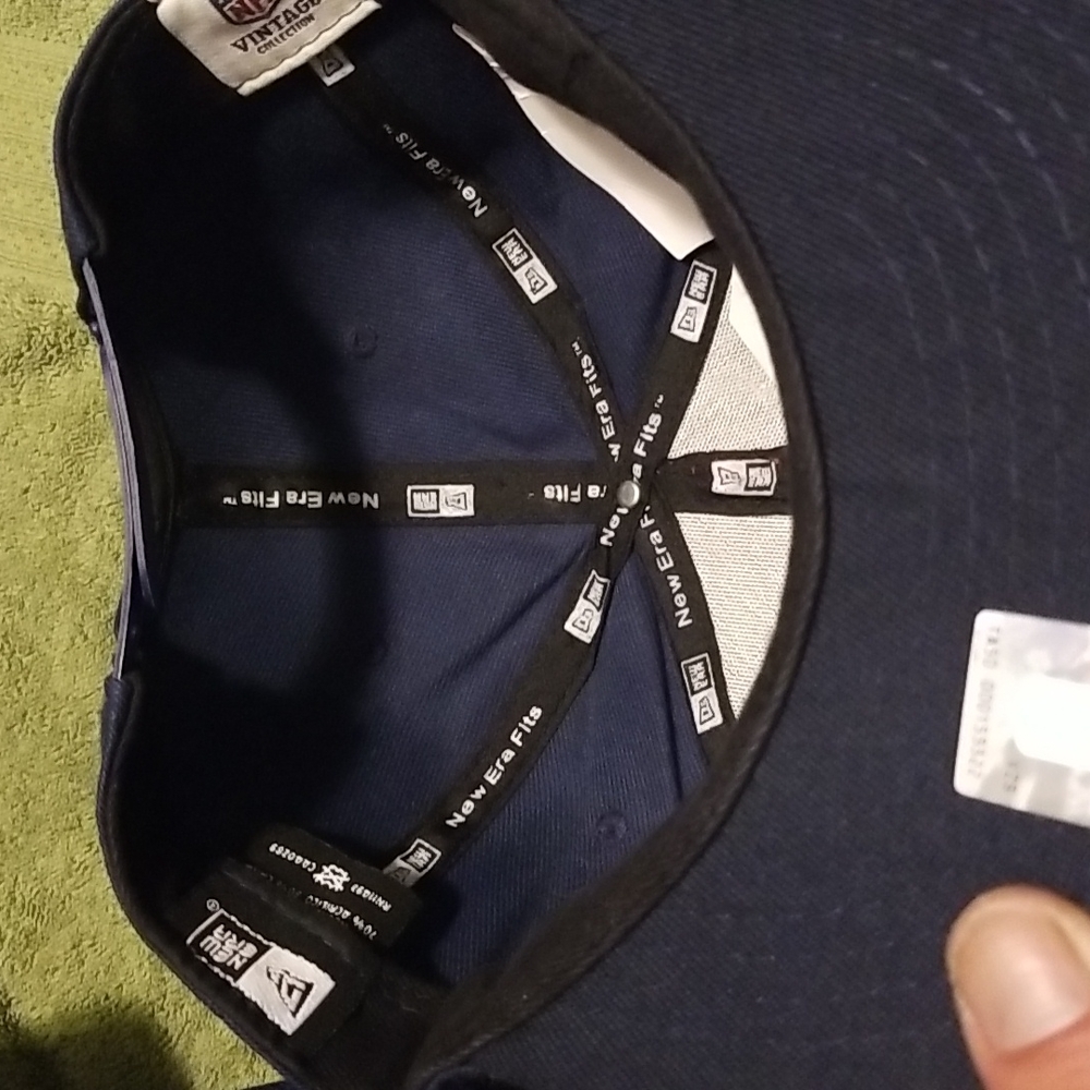 Mens Rams snapbacks - Picture 2 of 3